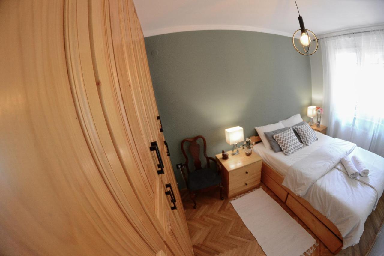 Apartment Dobraya Blue Novi Sad Buitenkant foto