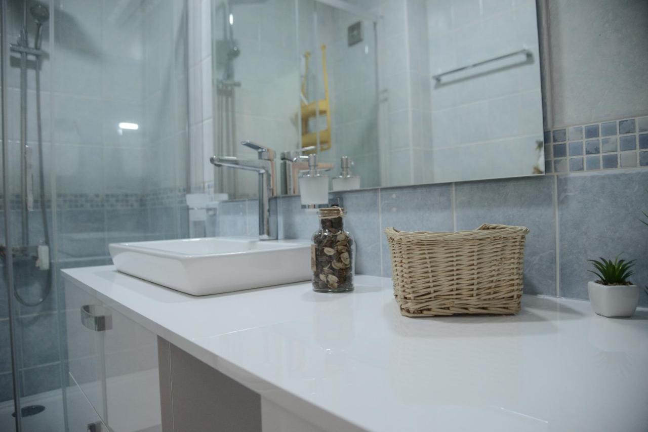 Apartment Dobraya Blue Novi Sad Buitenkant foto